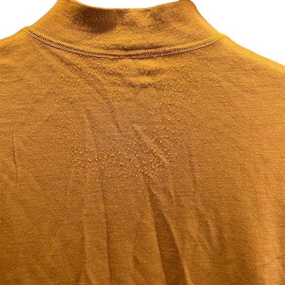 Backcountry Men's 1/2 Zip-Up Merino Wool Base LayerSweater in Mustard XL - Picture 7 of 11